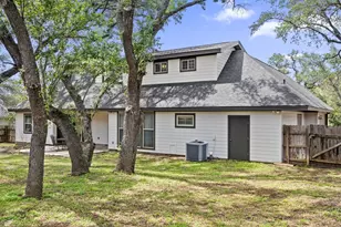 101 Winding Oak Dr, Johnson City, TX 78636 - Photo 32