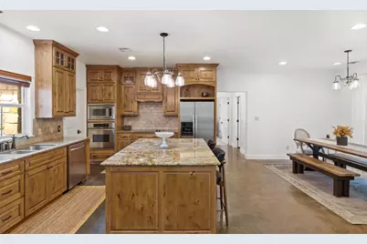 101 Winding Oak Drive, Johnson City, TX 78636 - Photo 10