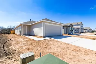 177 Pink Footed Pass, Uhland, TX 78640 - Photo 4