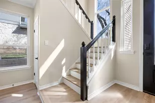 1002 Crestview St, Round Rock, TX 78681 - Photo 20