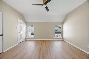 1002 Crestview St, Round Rock, TX 78681 - Photo 20