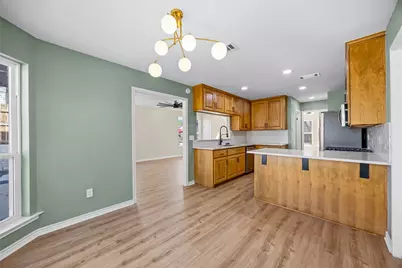 1002 Crestview Street, Round Rock, TX 78681 - Photo 12