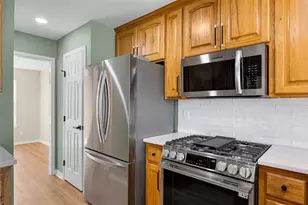 1002 Crestview St, Round Rock, TX 78681 - Photo 14