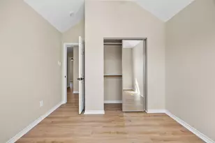 1002 Crestview St, Round Rock, TX 78681 - Photo 30