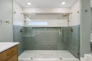 1002 Crestview St, Round Rock, TX 78681 - Photo 22