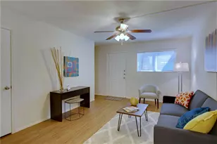 816 W N Loop Blvd, Austin, TX 78756 - Photo 18