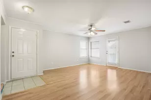 15204 Drusilla's Dr, Pflugerville, TX 78660 - Photo 16