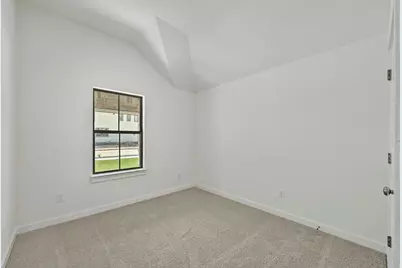 908 Universal Drive, Hutto, TX 78634 - Photo 16