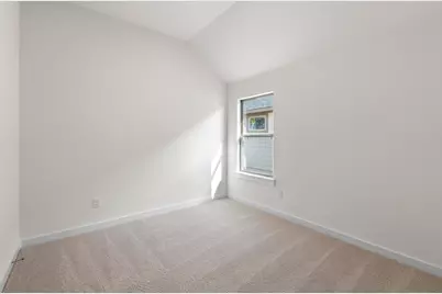 908 Universal Drive, Hutto, TX 78634 - Photo 24