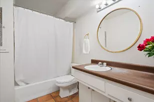 8102 Shadowood Dr, Austin, TX 78757 - Photo 18