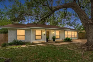 8102 Shadowood Dr, Austin, TX 78757 - Photo 1