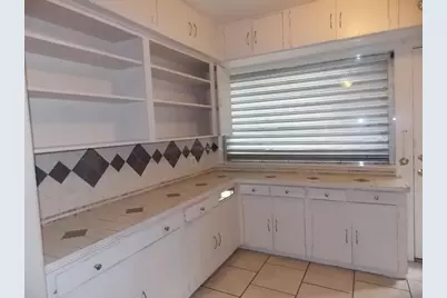 918 E 37th Street #A, Austin, TX 78705 - Photo 6