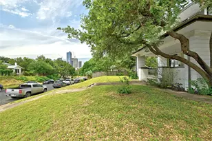 1109 Travis Heights Blvd, Austin, TX 78704 - Photo 12