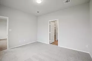 104 Summer Dr, Elgin, TX 78621 - Photo 20