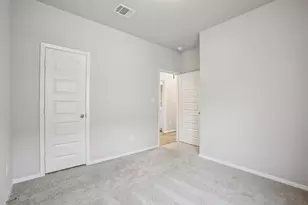 104 Summer Dr, Elgin, TX 78621 - Photo 26