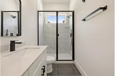 1811 Webberville Road #1307, Austin, TX 78721 - Photo 10