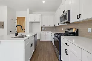 1811 Webberville Rd, Austin, TX 78721 - Photo 4