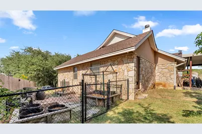 306 Alexander Avenue, Burnet, TX 78611 - Photo 36