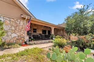 306 Alexander Ave, Burnet, TX 78611 - Photo 4