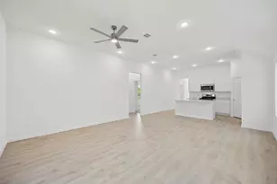 256 Bendecido Loop, Elgin, TX 78621 - Photo 12