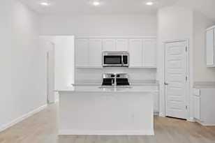 256 Bendecido Loop, Elgin, TX 78621 - Photo 6