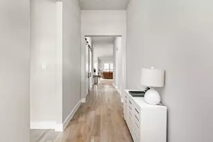 201 Blue Jasmine Trl, Georgetown, TX 78628 - Photo 8