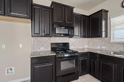 13729 Bauhaus Bend, Pflugerville, TX 78660 - Photo 10