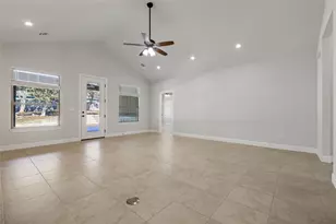 18504 Venture Dr, Lago Vista, TX 78645 - Photo 8