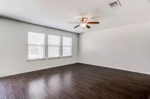 2017 Sydnee Dr, Leander, TX 78641 - Photo 6