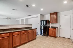 2017 Sydnee Dr, Leander, TX 78641 - Photo 10