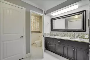 2501 Hancock Dr, Austin, TX 78756 - Photo 24