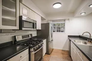 7801 Shoal Creek Blvd, Austin, TX 78757 - Photo 6