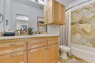 601 Upson St, Austin, TX 78703 - Photo 10