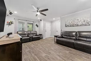 6756 Broad Brook Dr, Austin, TX 78747 - Photo 4
