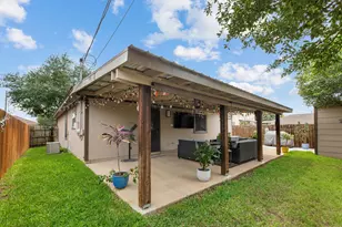 6756 Broad Brook Dr, Austin, TX 78747 - Photo 30