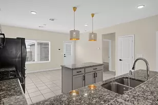 204 Timber Brook Dr, Hutto, TX 78634 - Photo 4