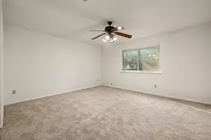 9709 Moorberry St, Austin, TX 78729 - Photo 16
