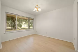 9709 Moorberry St, Austin, TX 78729 - Photo 10