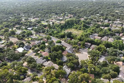 9709 Moorberry Street, Austin, TX 78729 - Photo 36