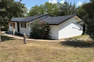 1802 University Ave, Georgetown, TX 78626 - Photo 16