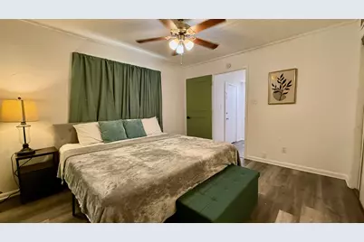 1802 University Avenue, Georgetown, TX 78626 - Photo 32