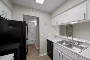 8810 Tallwood Dr, Austin, TX 78759 - Photo 18