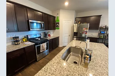 924 Vogel Drive, Georgetown, TX 78626 - Photo 4