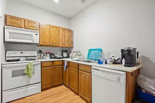 2216 San Gabriel St, Austin, TX 78705 - Photo 6