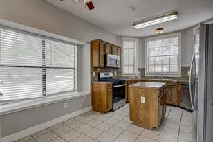 1401 Deepwoods Trail, Leander, TX 78641 - Photo 4