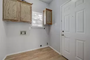 1401 Deepwoods Trail, Leander, TX 78641 - Photo 12