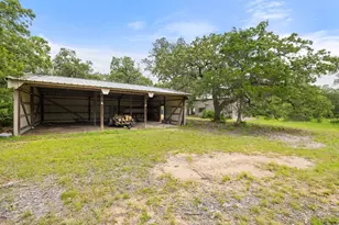 244 Woodway Dr, Elgin, TX 78621 - Photo 36