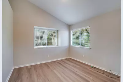 6306 Weeks Cove, Austin, TX 78727 - Photo 14