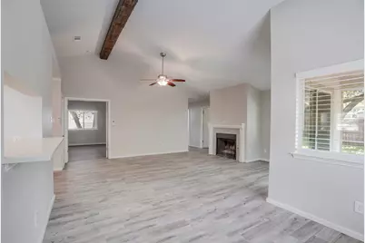6306 Weeks Cove, Austin, TX 78727 - Photo 10