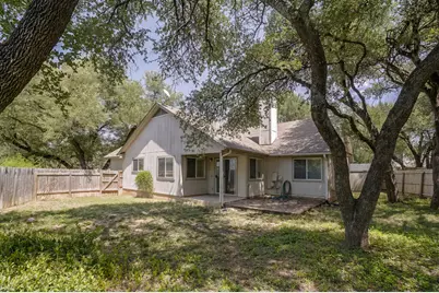 6306 Weeks Cove, Austin, TX 78727 - Photo 20
